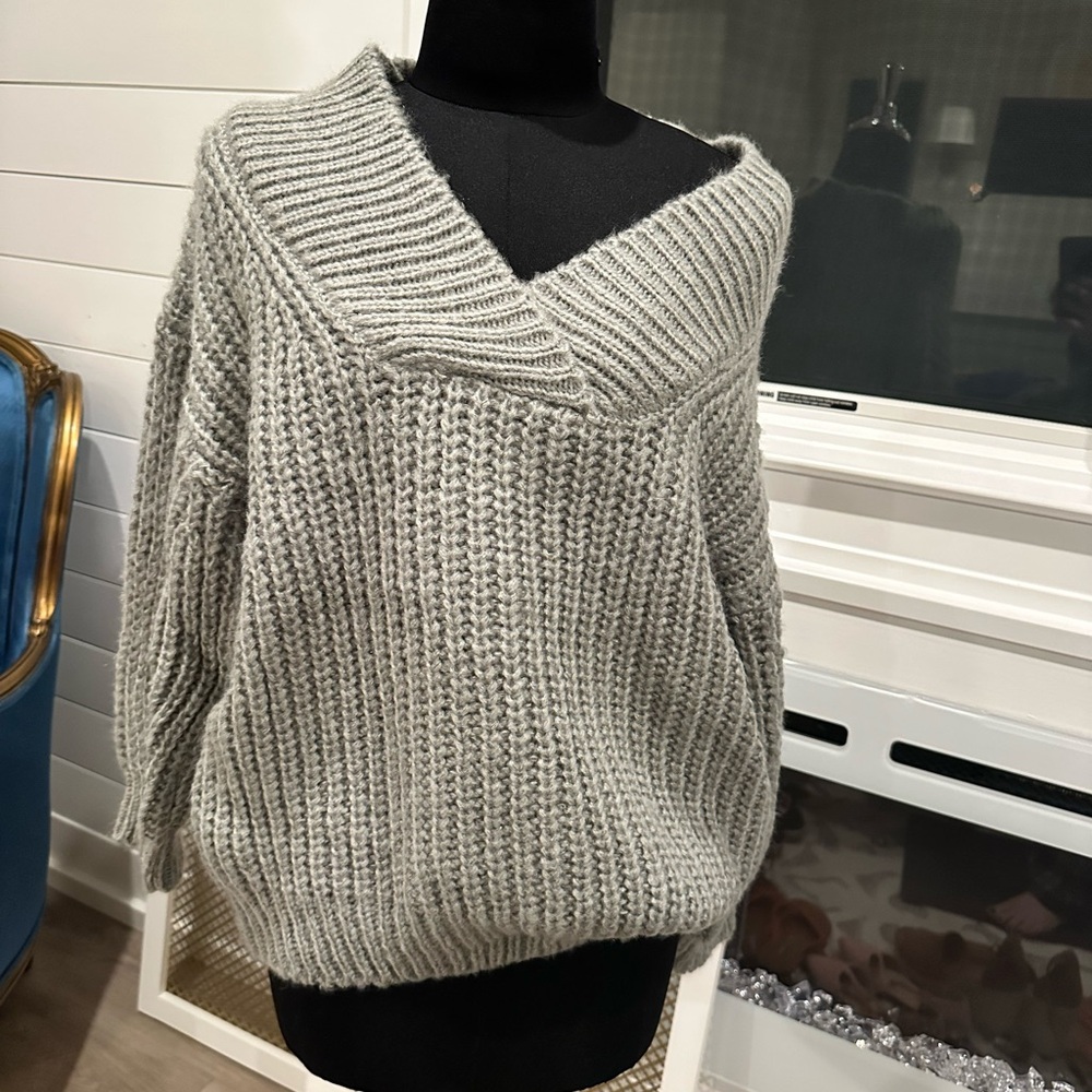 Cozy Gray Knit Sweater